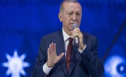 17 Milyon Emekliye ‘Hayırlı Olsun’ Dedi ve Yeni Bayram İkramiyesini Açıkladı