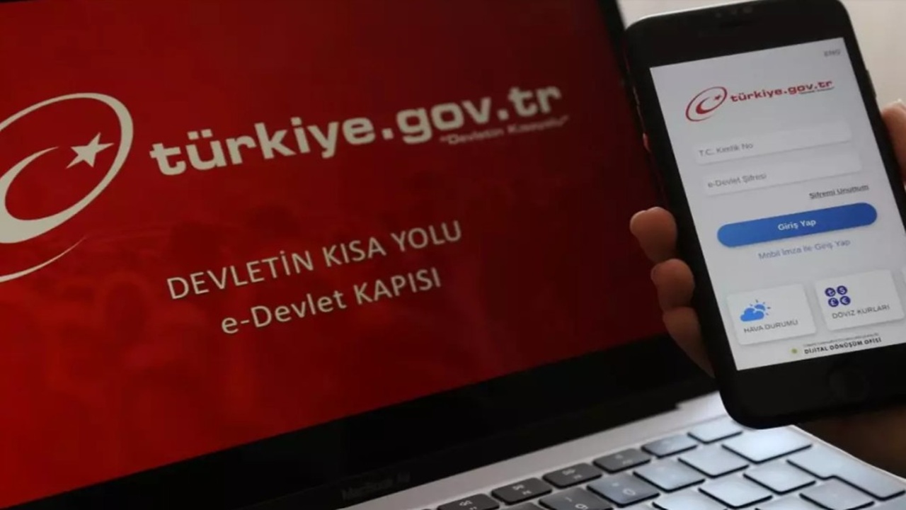 86 Milyona Aynı Mesaj: e-Devlet 3 Saatliğine Kapanacak