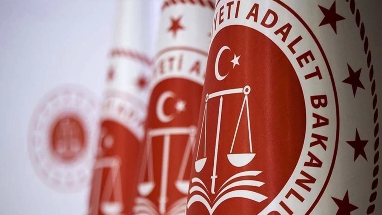 Adalet Bakanı Akın Gürlek Müjdeyi Verdi: 15 Bin Yeni Personel Alımı Başlıyor!