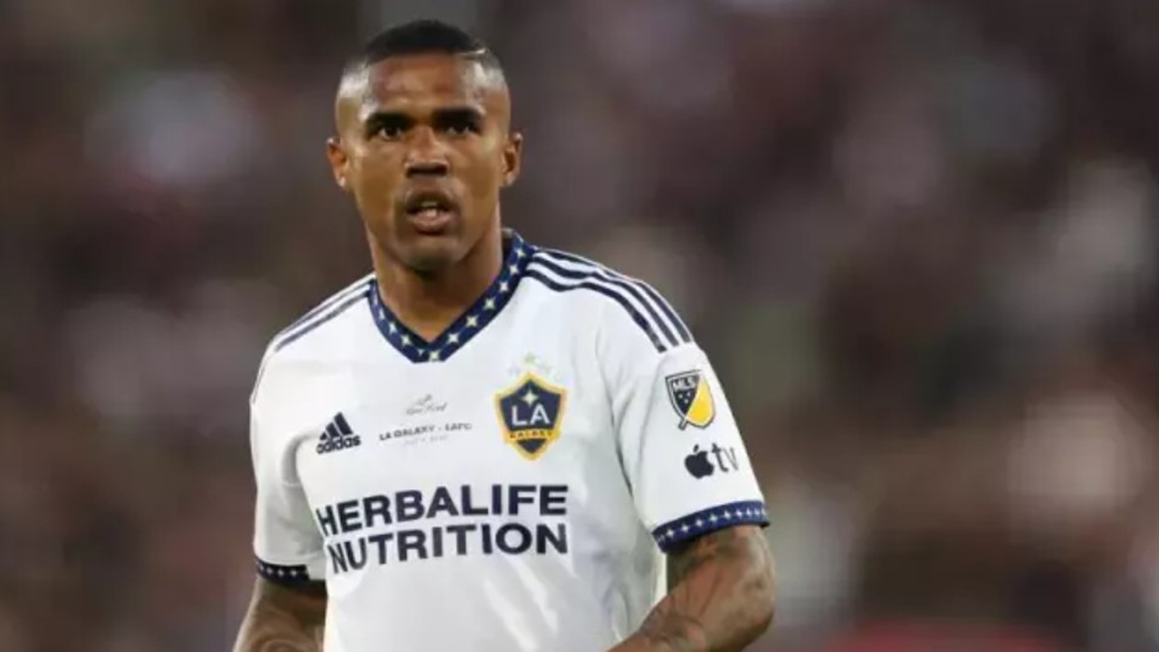 Douglas Costa Nereden Nereye!