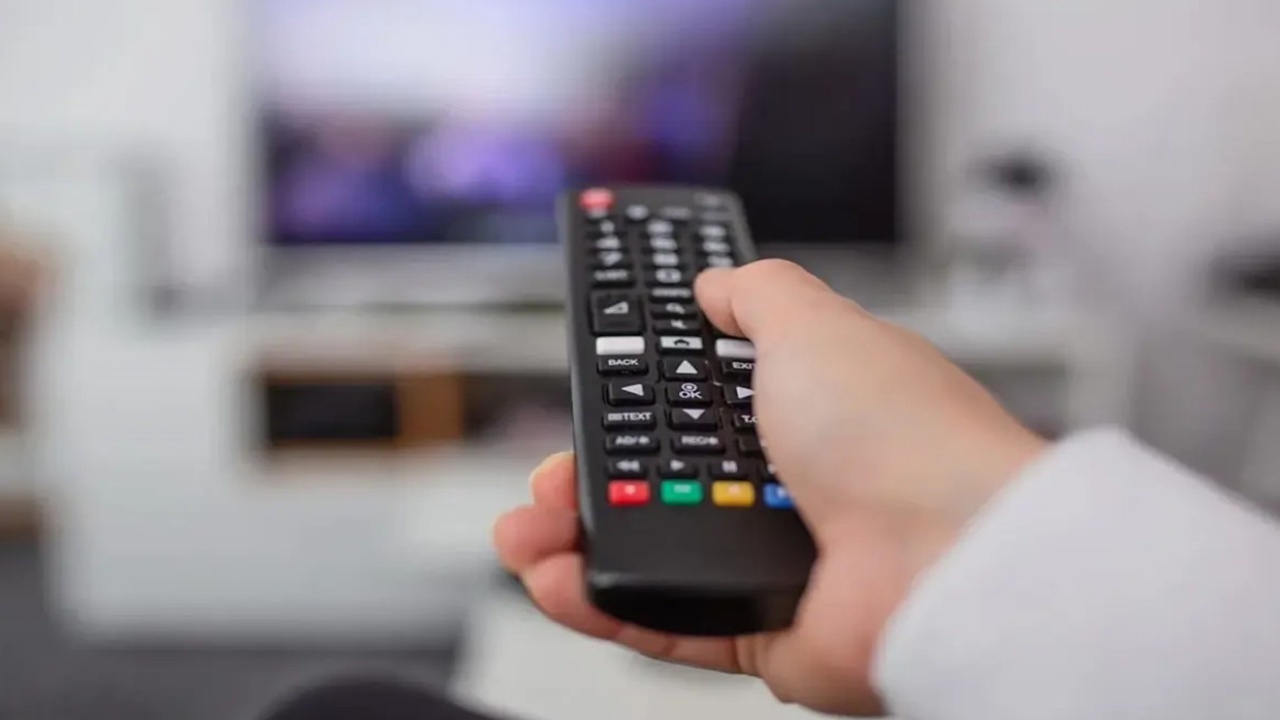 Ekranlarda Yaprak Dökümü Sürüyor: İddialı Başlamıştı, Sessiz Sedasız Veda Ediyor!