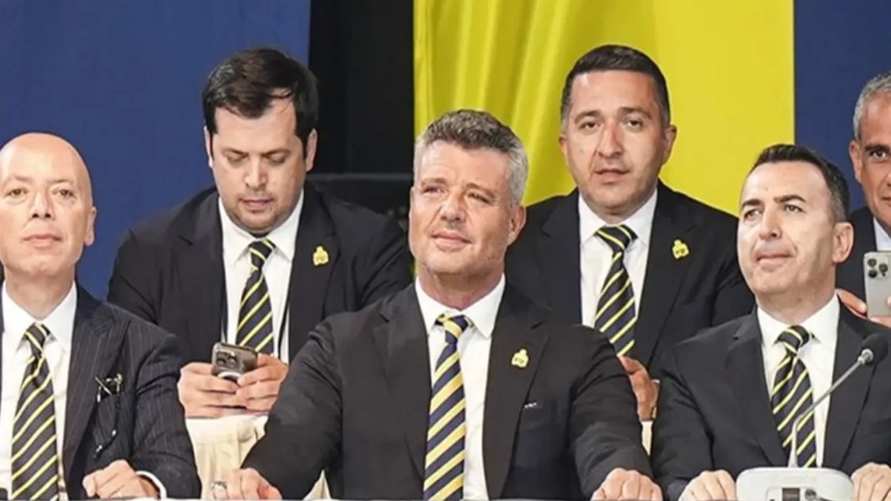 “Fenerbahçe’de Kritik Eşik! Olağanüstü Genel Kurul Tarihi Netleşti