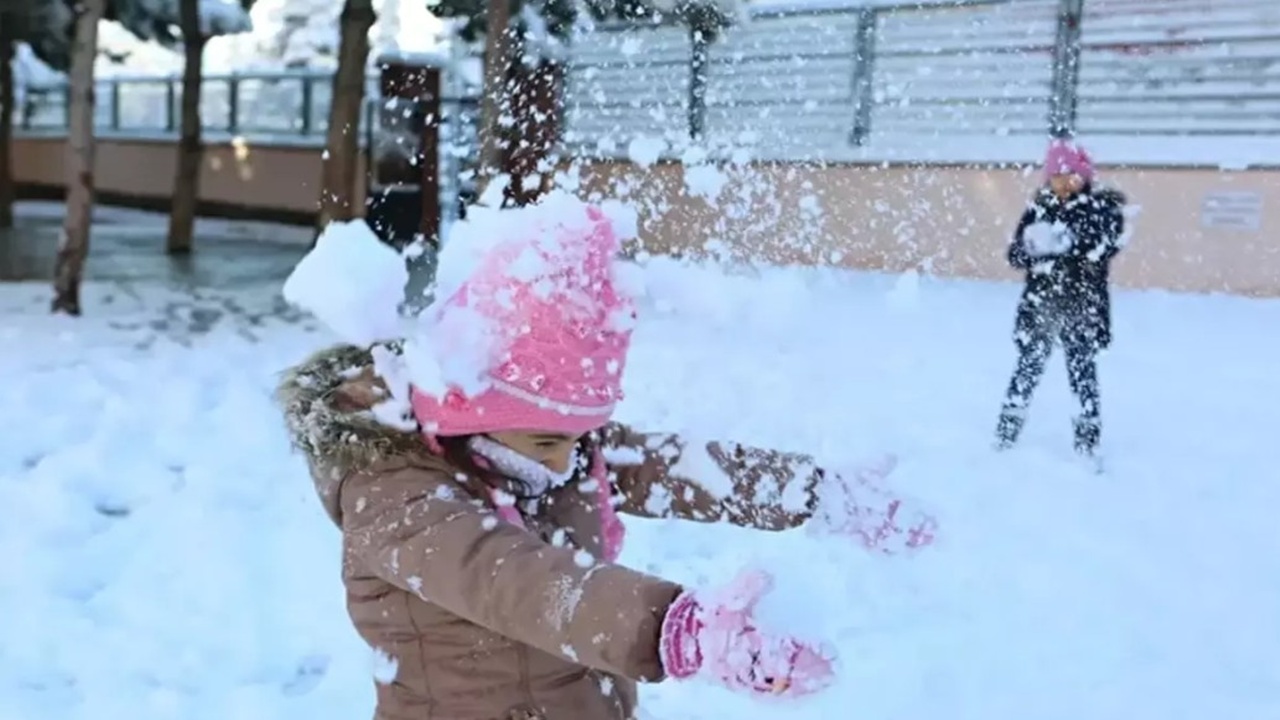 Kar Alarmı! 7 İlde Eğitime Ara Verildi